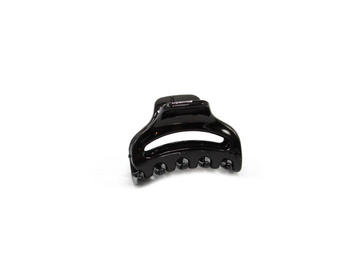 Menší skřipec v černé a hnědé barvě